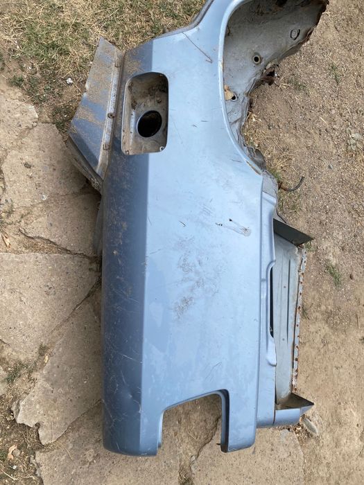 Задний крыло на ауди а 6 и с 4 и мерс 124