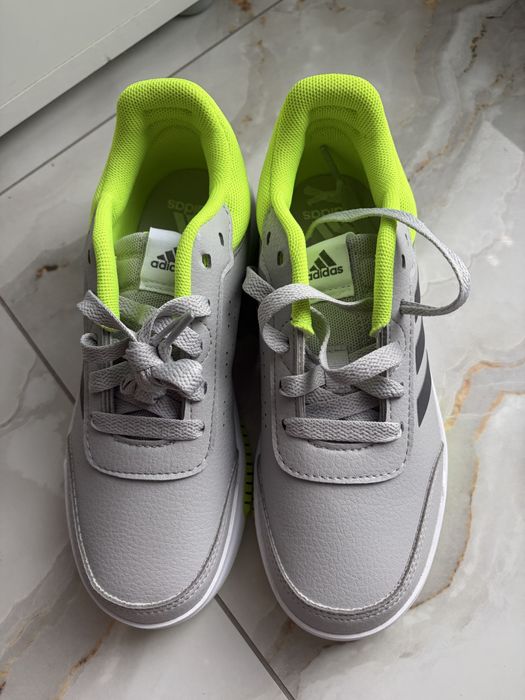 Adidas- papuci sport impermeabili  noi