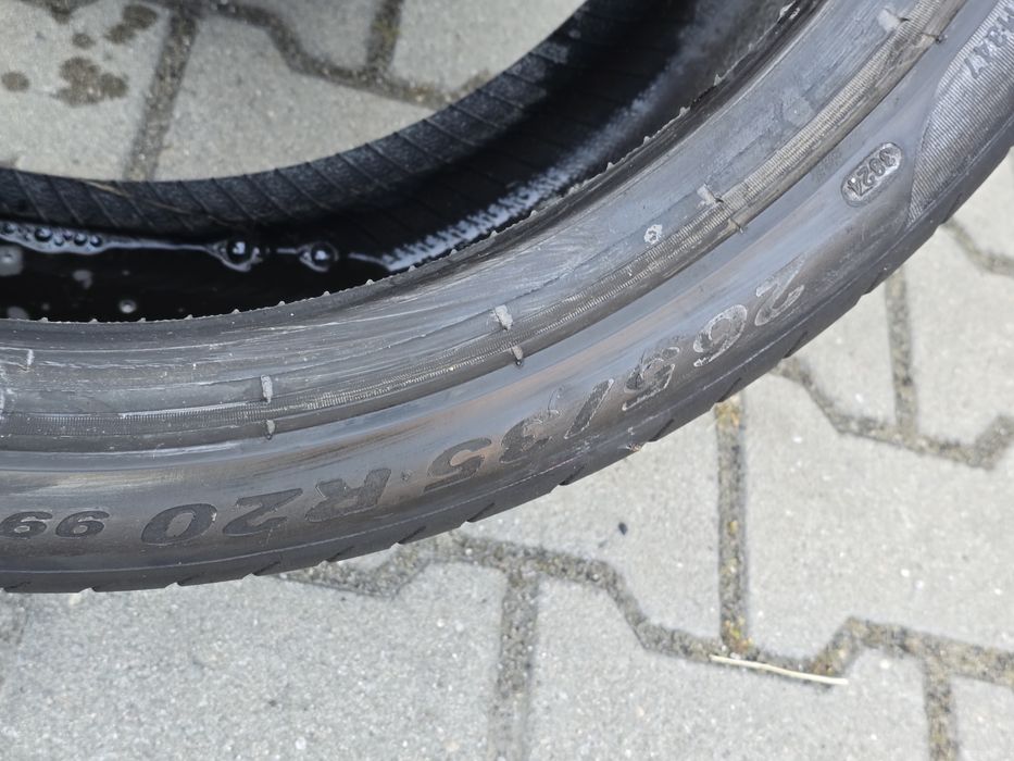 265 35 20 Pirelli