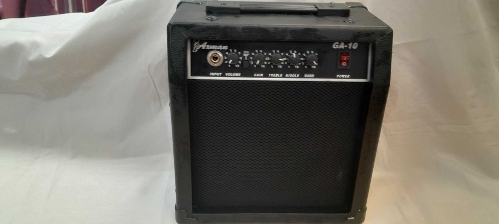 Китарно кубе Axman  - 10вата