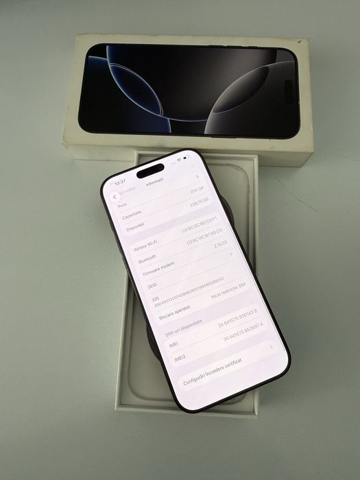 Iphone 16 pro max/90% baterie