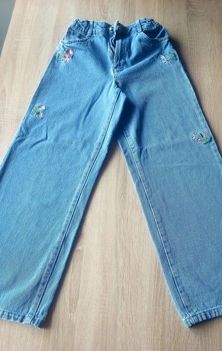 Сини дънки за момиче