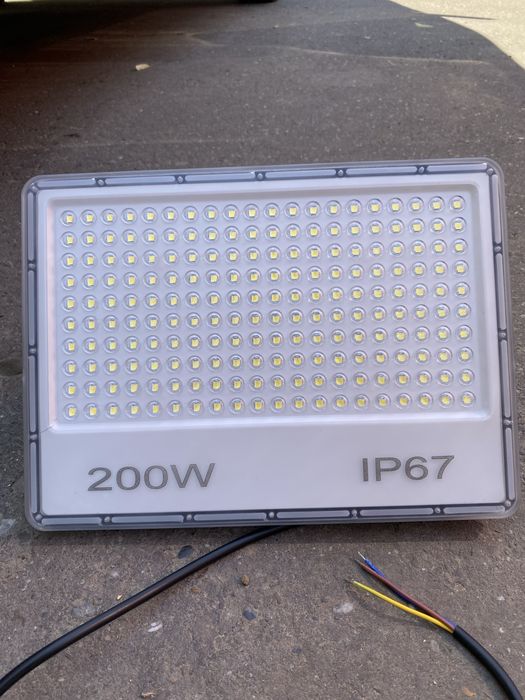 1 panou LED 200W IP 67 6500K-7000K