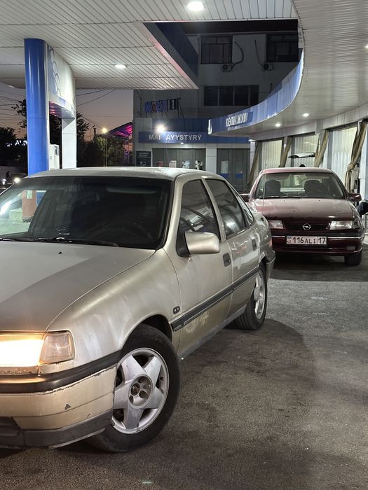 Опел вектра А автомат 2 куб варианты