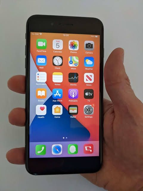 Iphone 8 plus 64gb red