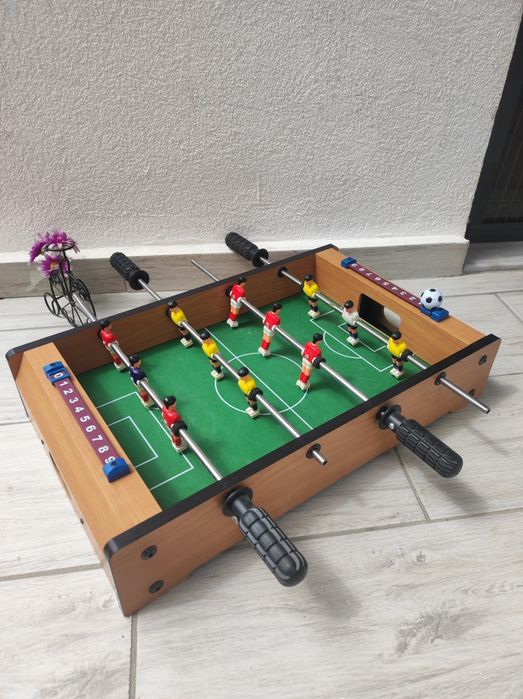 Джаги / Футбол на маса – компактни, почти нови
