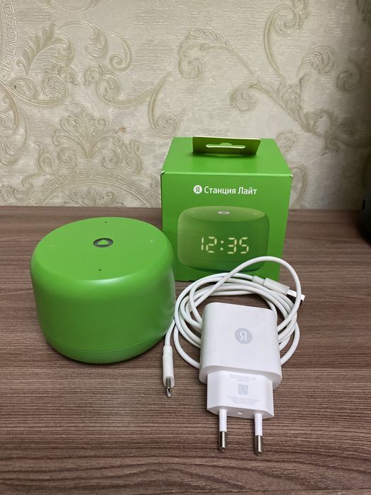 Алиса ,яндекс лайт 2