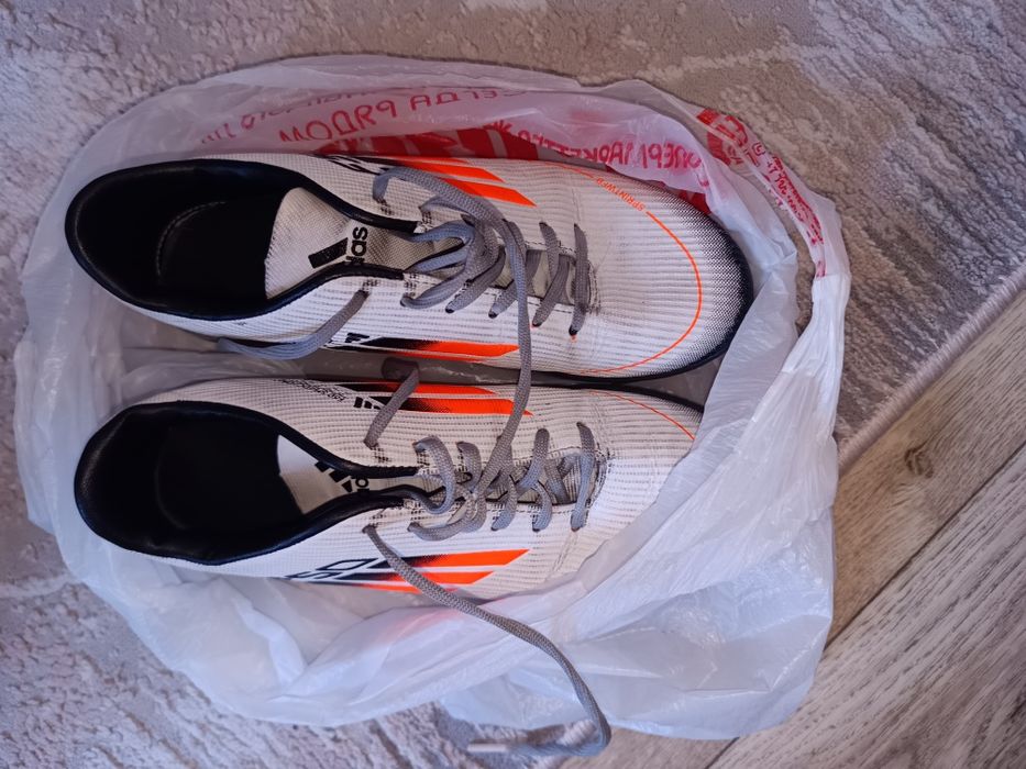 Футбольная форма на мальчика.