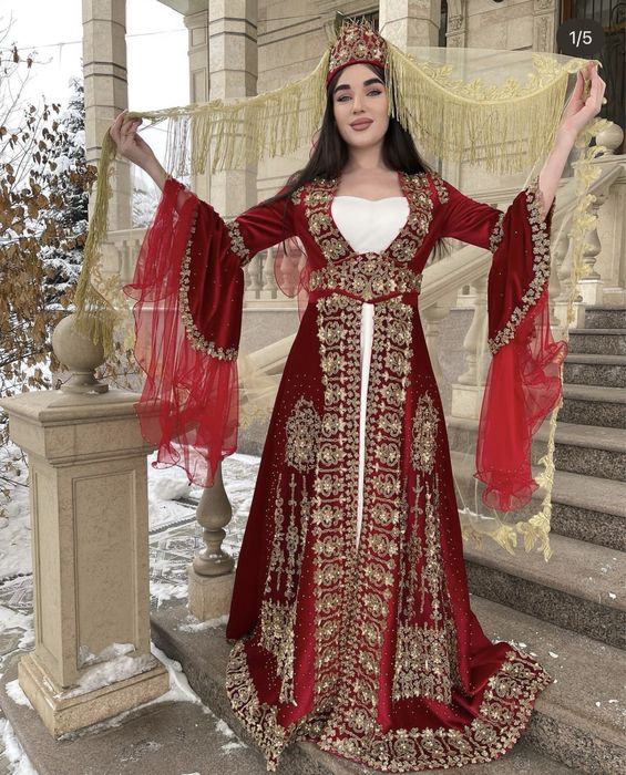 Национальные свадебные платья