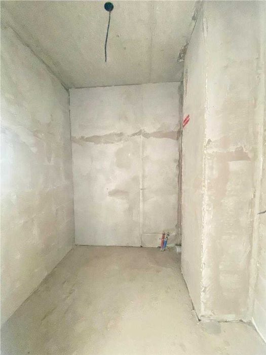 продается 2 комнатная студия