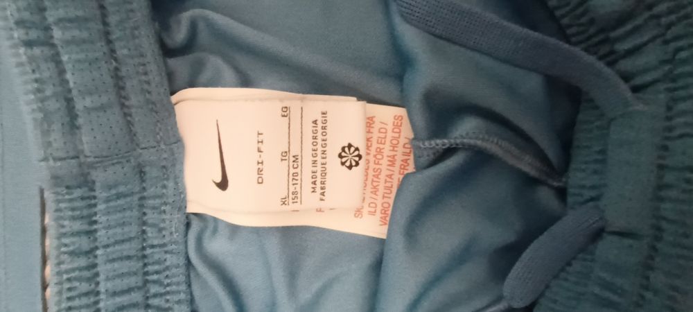 Оригинални тениска и гащета  за момче  12-14г.Nike и Adidas
