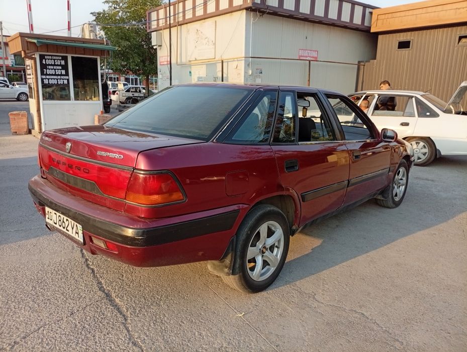 Автомобиль эсперо