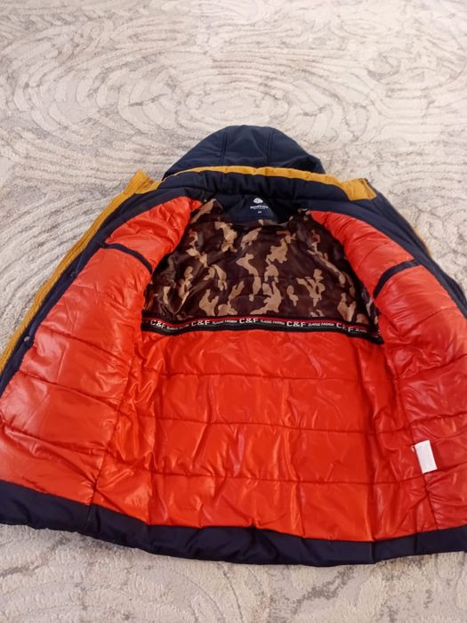 Продам зимнию куртку