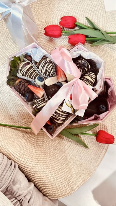 Клубника в шокколаде