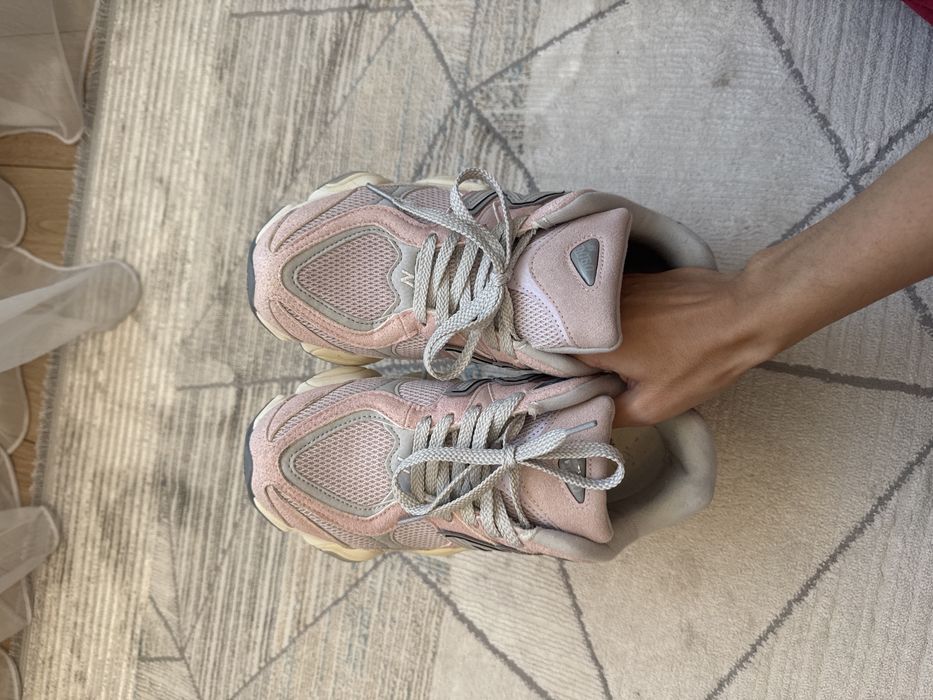 New balance 9060