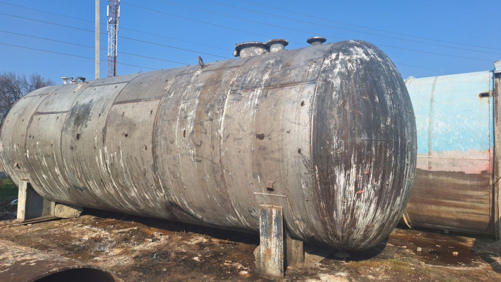 20 / 50 kubali nerjaveka yomkost sisternalar bor