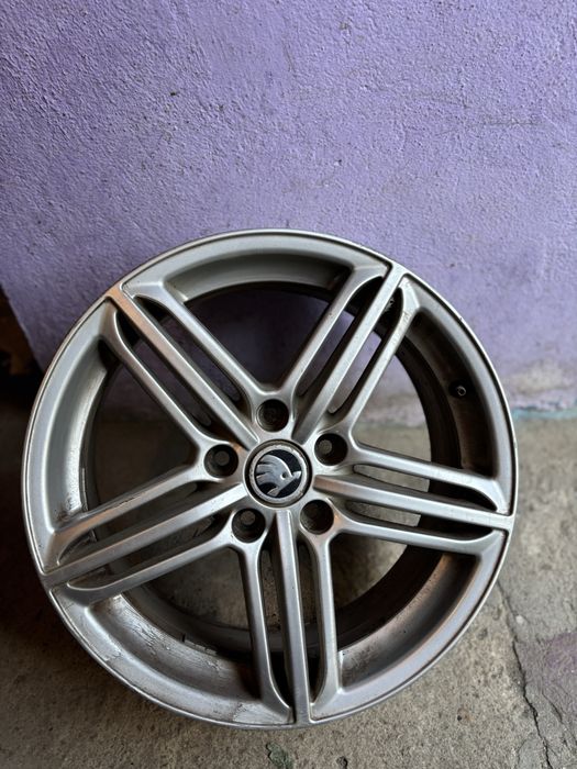 Jante R17 5x112 Skoda VW Golf Passat Seat Octavia - Import Italia