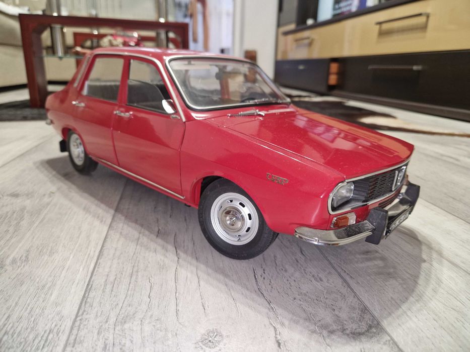 Machetă Dacia 1300 scara 1:8