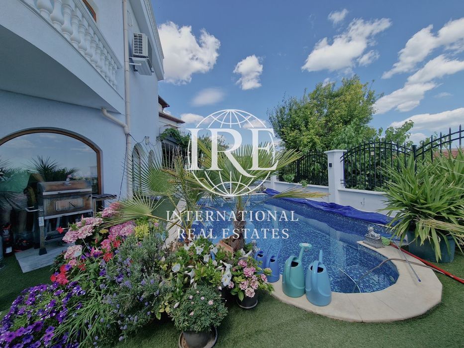 Продава се Къща в Балчик - 297 кв.м за 756 €/кв.м - Снимка #3