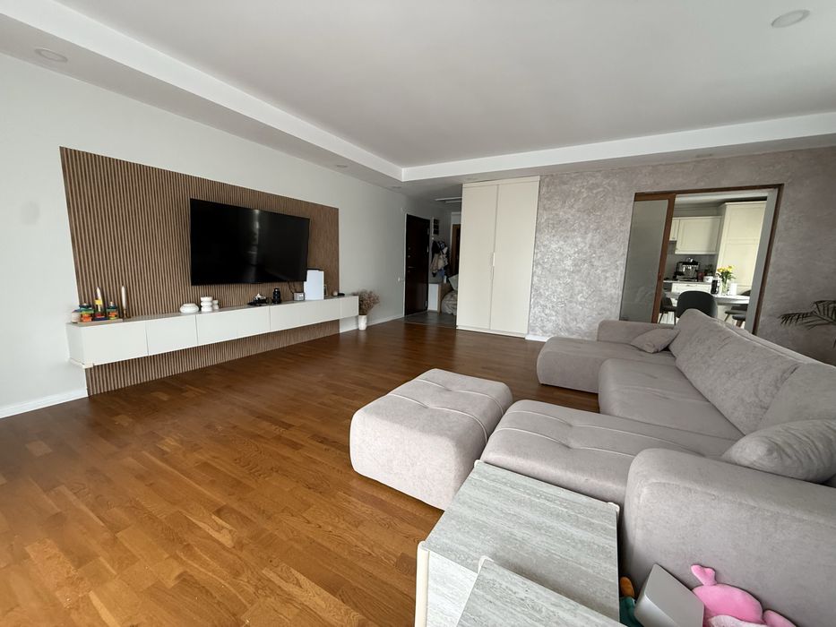 Apartament 2 camere spațios – 71 mp | Cosmopolis Faza 1 | Parcare | Proprietar