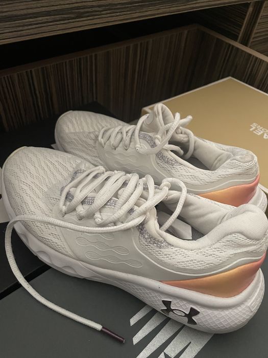 Крассовки от under armour