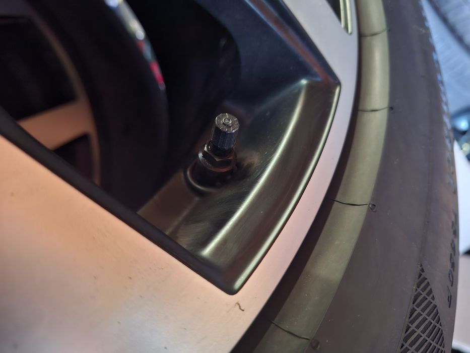 18" VW Tiguan / Mercedes GLC w253, x253, c253 GLB x247 GLK x204