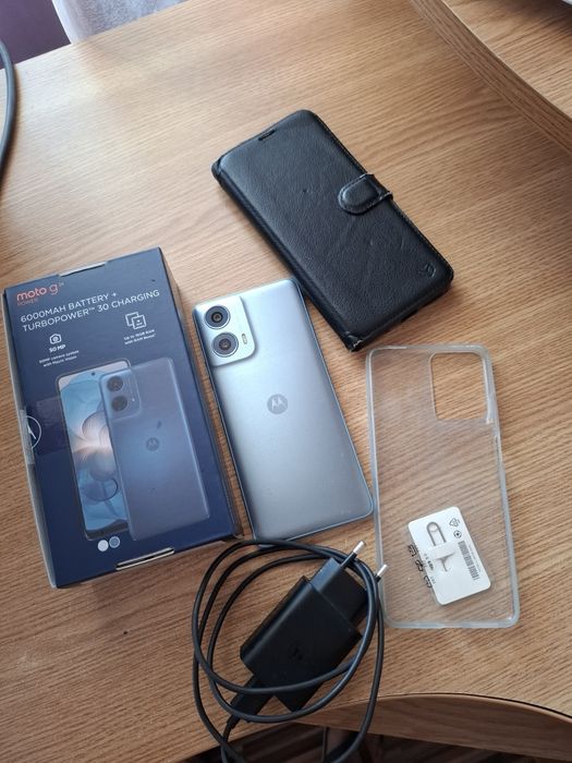 Vand telefon Motorola motog24