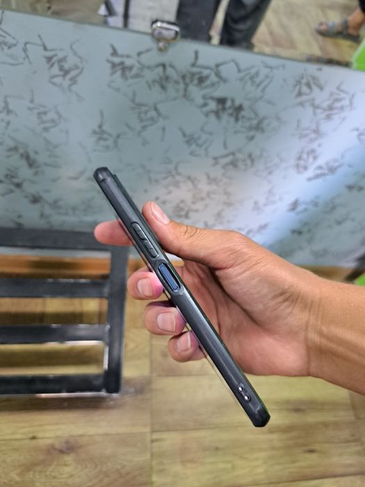 Vivo y31 4 128 kafolati bilan