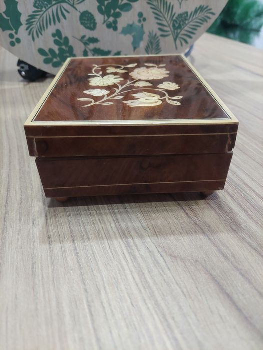 Музикална кутийка