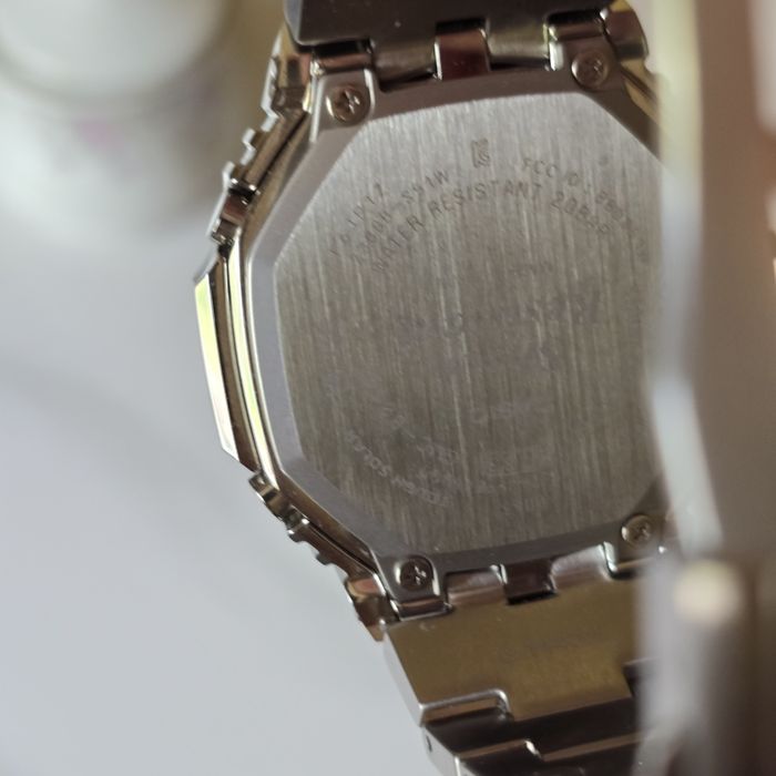 Продам  casio g- shock gmc b2100d