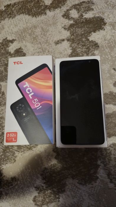Smartphone tcl 501