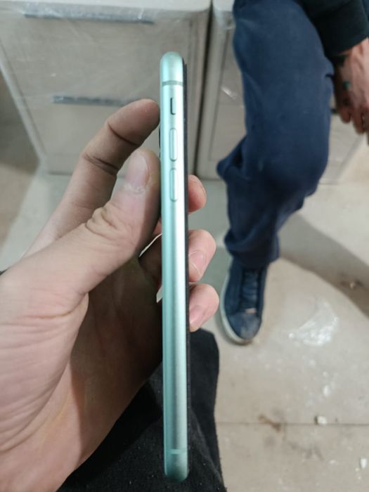 Айфон 11 64/72 без минусов