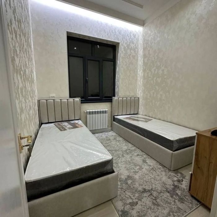 Spalniy kravat karvot