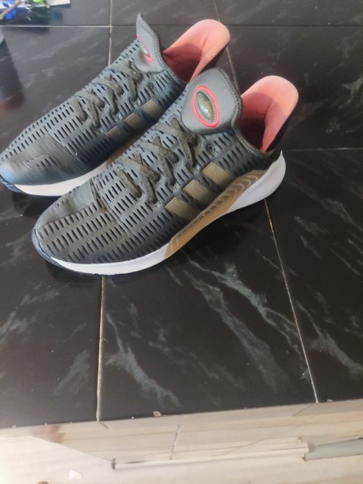 Маратонки Adidas