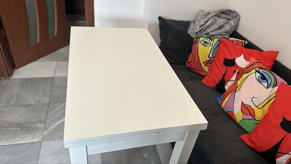 Трапезарна маса Икея масив разтегателна