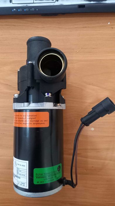 Насос церкулярный для автобусов Мерседес Бенц и МАН.