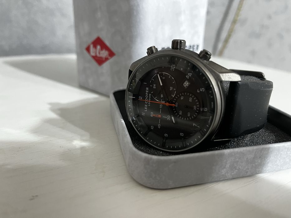 Часы Lee Cooper London
