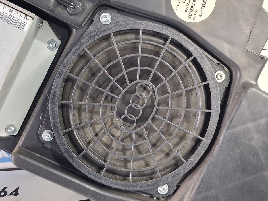 Tub bass subwoofer Audi a4 b7 2005