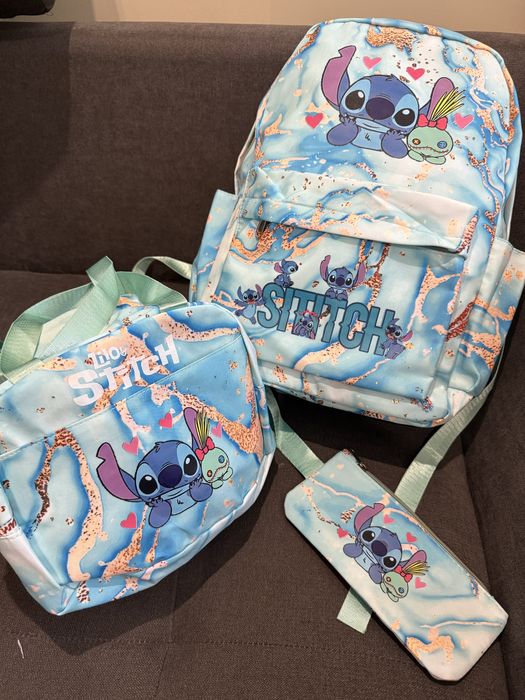 Раници с аксесоари Стич