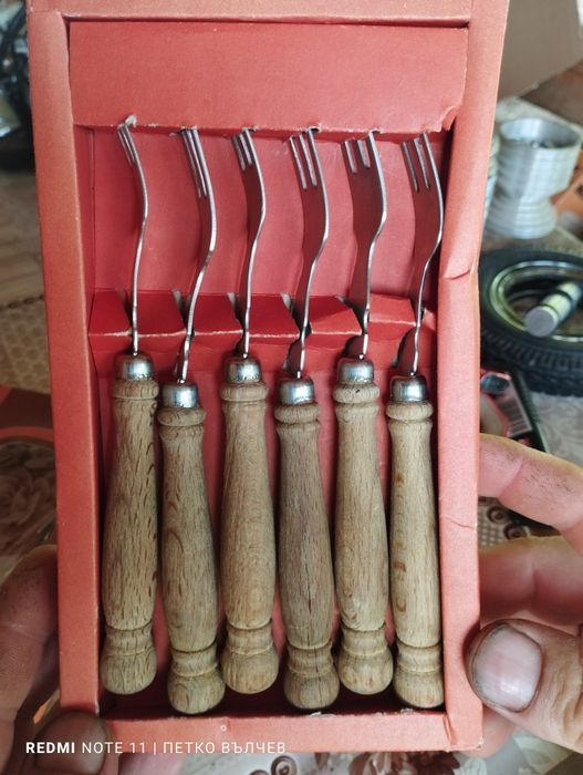 Комплект прибори Петко Денев