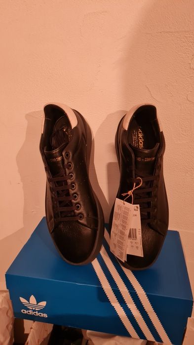 Vând Adidas Stan Smith