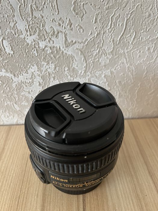 Продам объектив