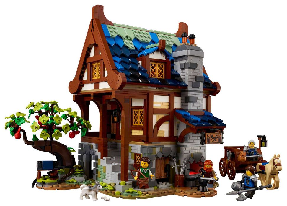 LEGO Ideas 21325 Средновековна ковачница (Medieval Blacksmith) – НОВО