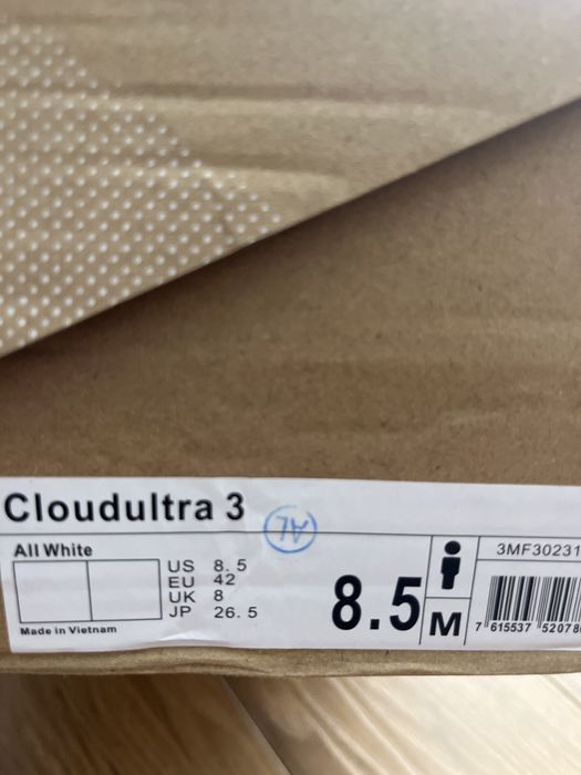 Продается кроссовка бренда On cloud