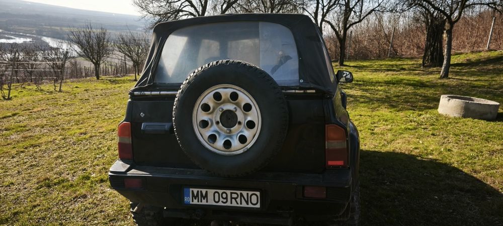 Vând  Suzuki Vitara