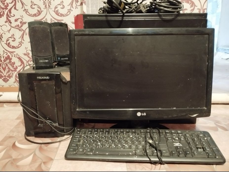 Продам ноутбук и компьютер (всё вместе)