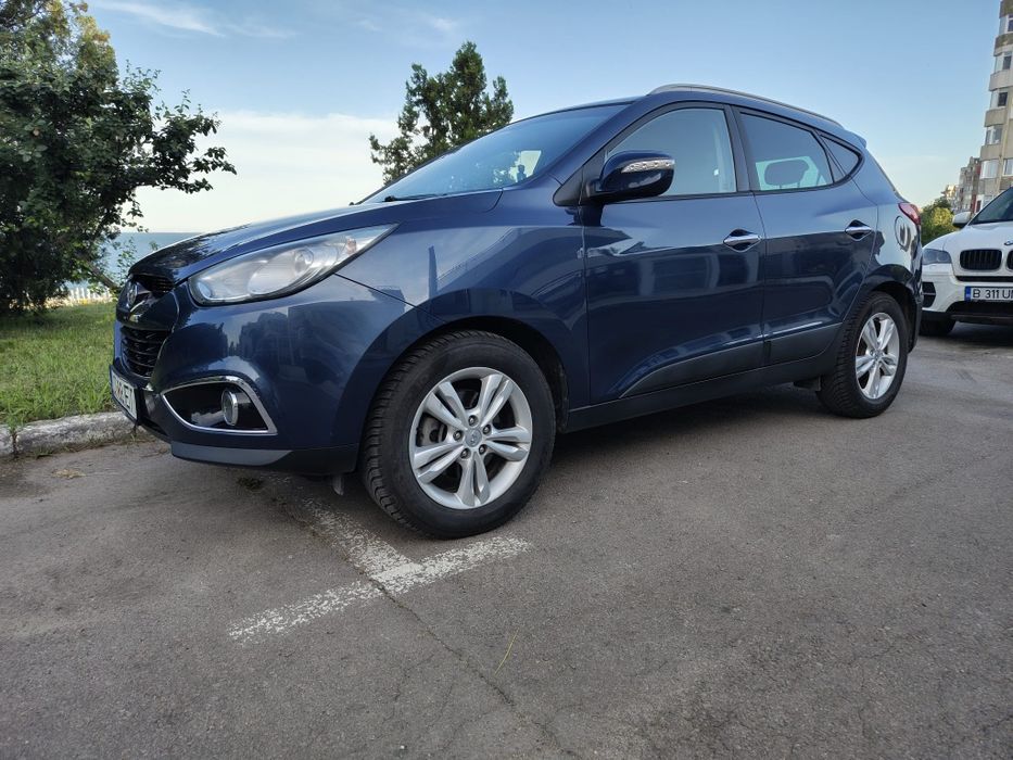 Vând Hyundai ix35