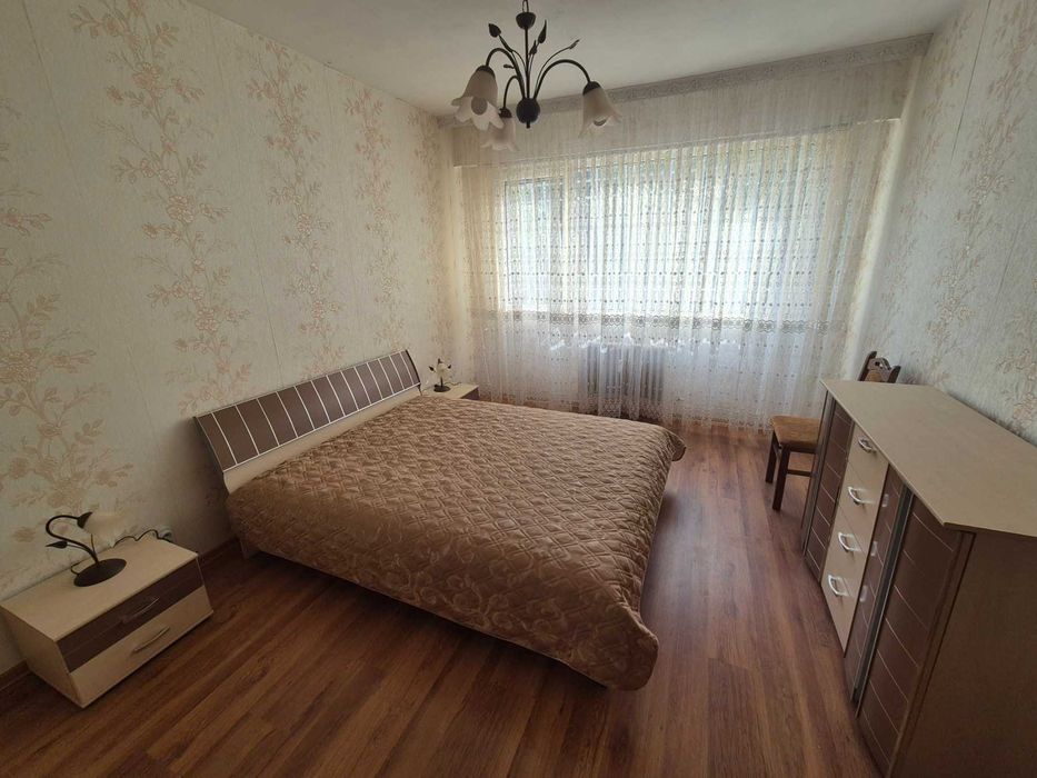 Четиристаен апартамент ж.к. Свобода