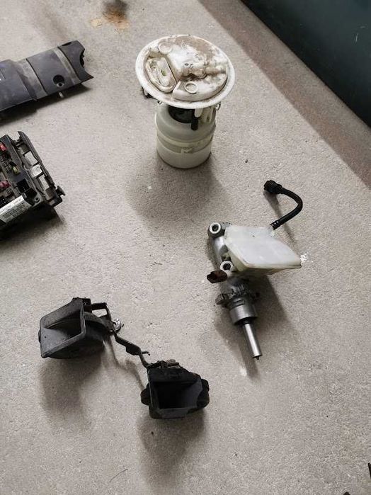 Части за Audi A3 1.8 125 к.с. и Peugeot 307 1.6 16V