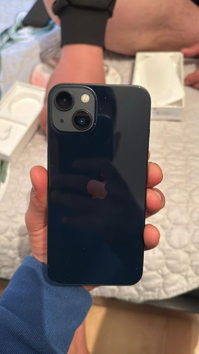 IPhone 13 сатамын